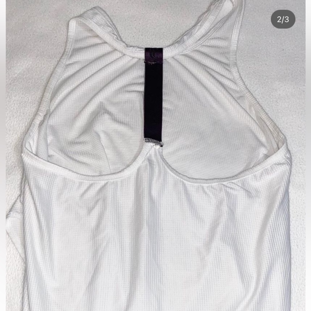 Fabletics Workout Top 🧘‍♀️never worn! - Picture 2 of 3